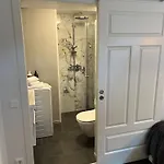 Newly Renovated Close To Center 오슬로
